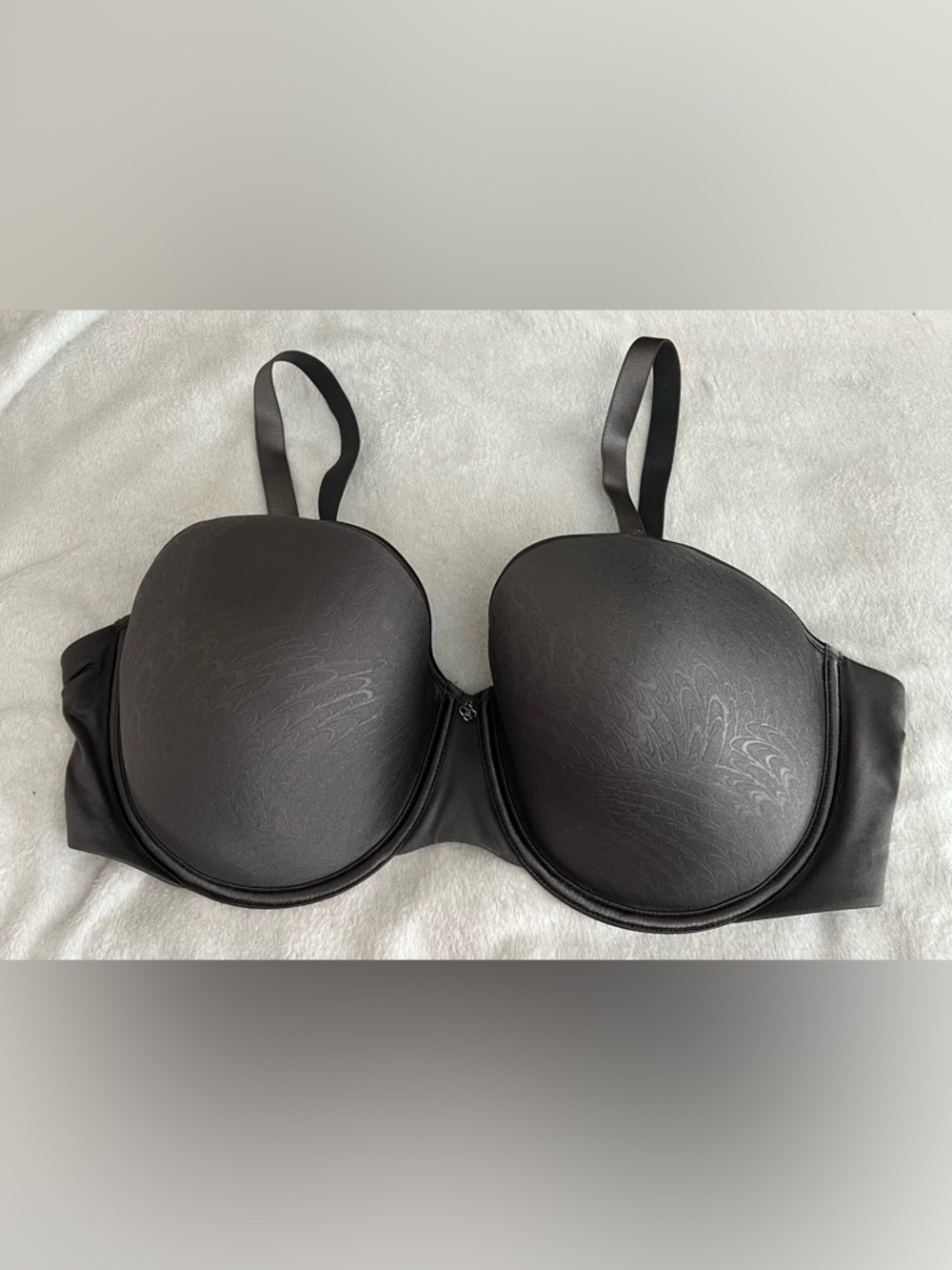 NWOT Breezies Featherlite Breathe Underwire T-Shirt Bra